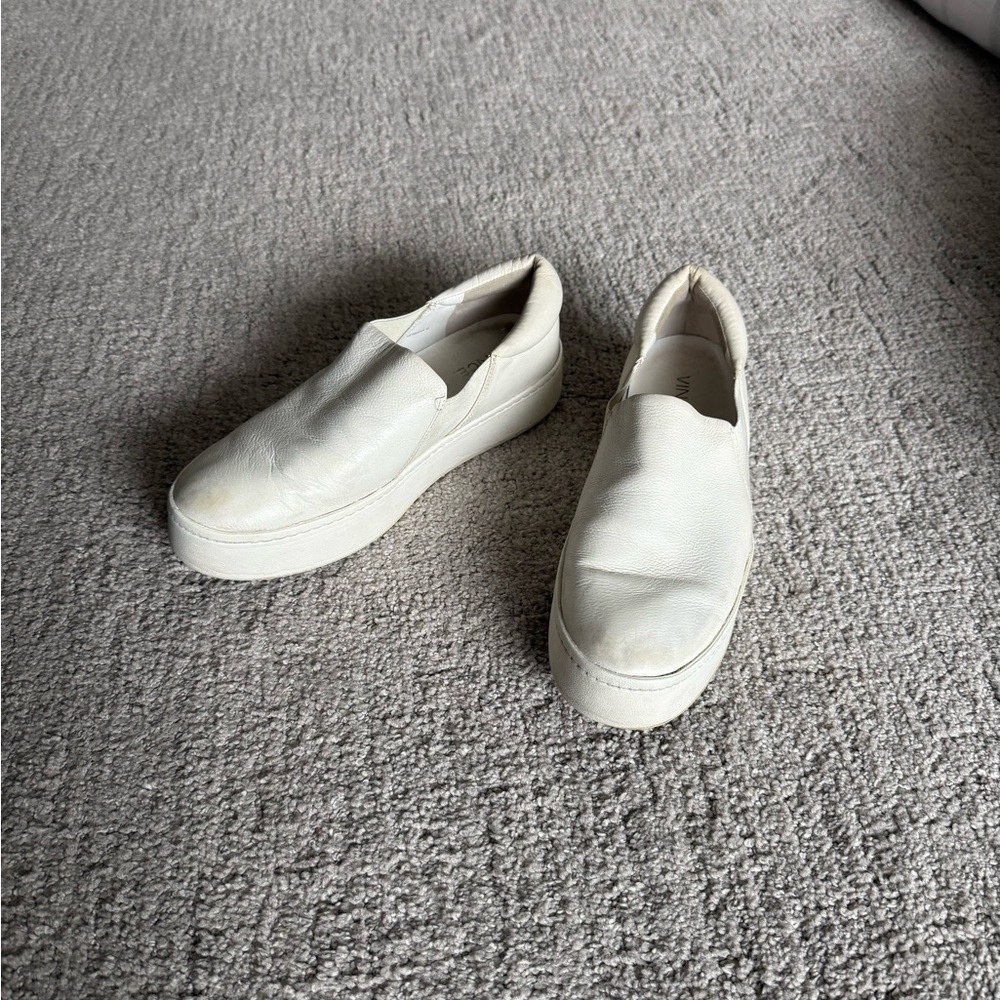 Vince Women's Sz 8M EUR 38 White Warren Slip On Platform Sneakers Loafers